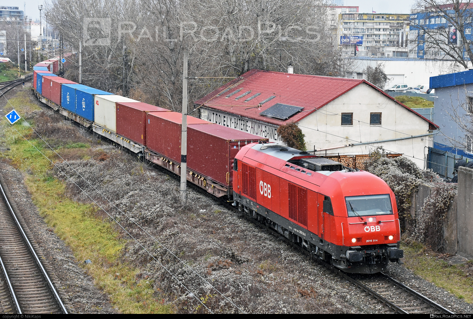 Siemens ER20 - 2016 014 operated by Rail Cargo Austria AG #container #er20 #er20hercules #eurorunner #flatwagon #hercules #obb #osterreichischebundesbahnen #rcw #siemens #siemenser20 #siemenser20hercules #siemenseurorunner #siemenshercules