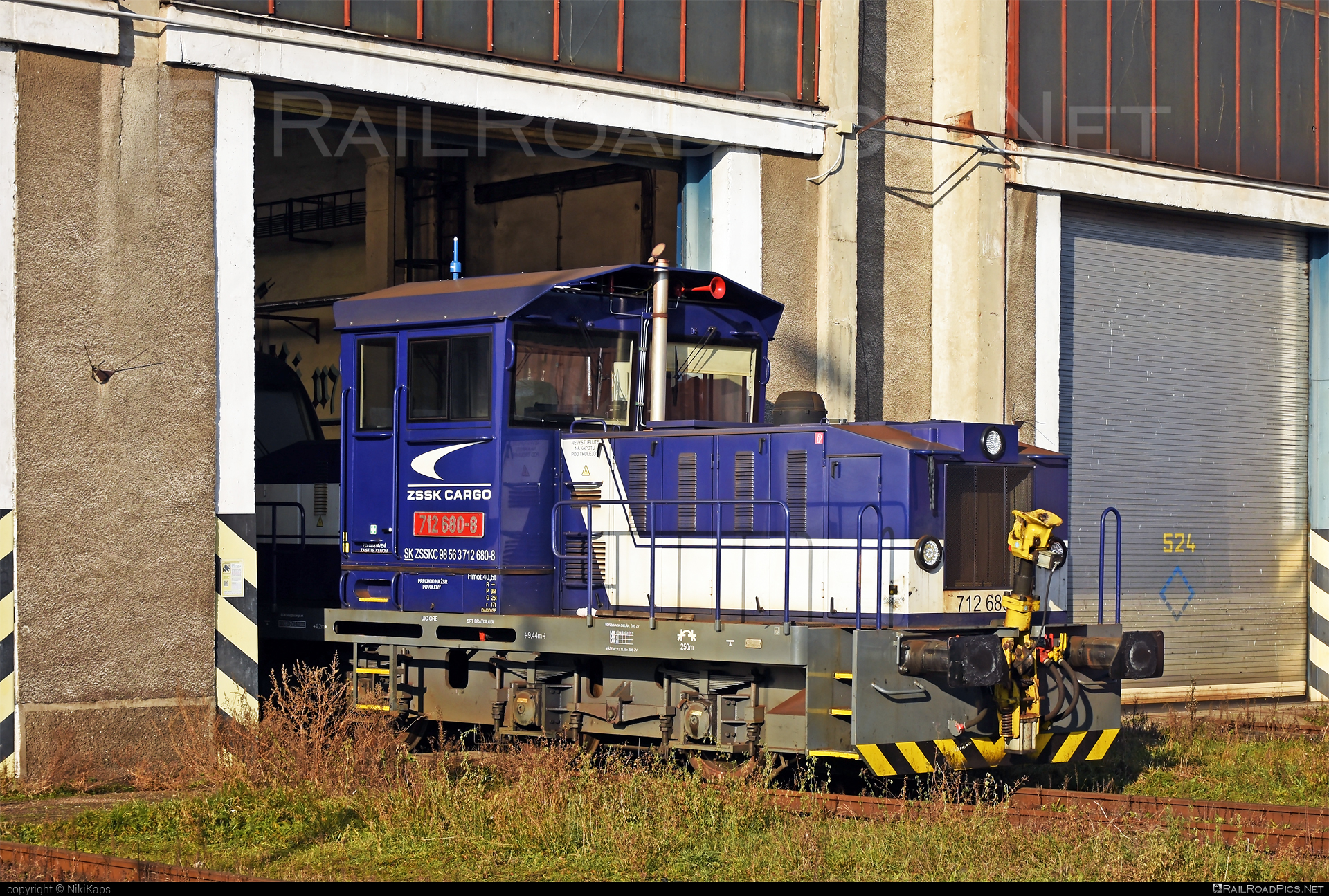 ŽOS Zvolen Class 712 - 712 680-8 operated by Železničná Spoločnost' Cargo Slovakia a.s. #ZeleznicnaSpolocnostCargoSlovakia #hangar #locomotive712 #zoszvolen #zoszvolen712 #zsskcargo