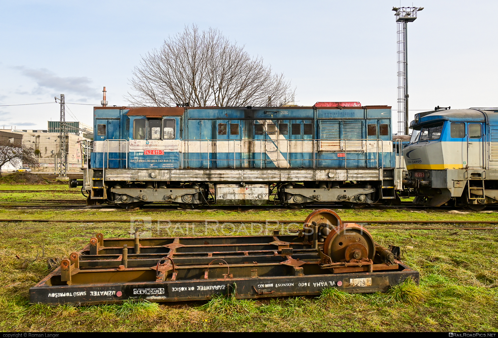 ČKD T 466.2 (742) - 742 611-7 operated by Železničná Spoločnost' Cargo Slovakia a.s. #ZeleznicnaSpolocnostCargoSlovakia #ckd #ckd4662 #ckd742 #ckdt4662 #kocur #zsskcargo