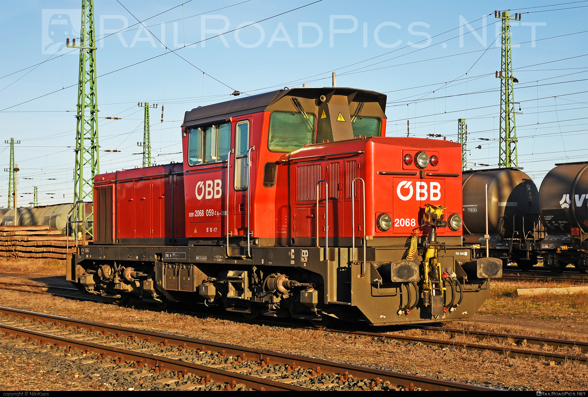 Jenbacher 2068 - 2068 059 operated by Rail Cargo Austria AG #flusterlok #jenbacher #jenbacher2068 #obb #obb2068 #obbClass2068 #osterreichischebundesbahnen #rcw