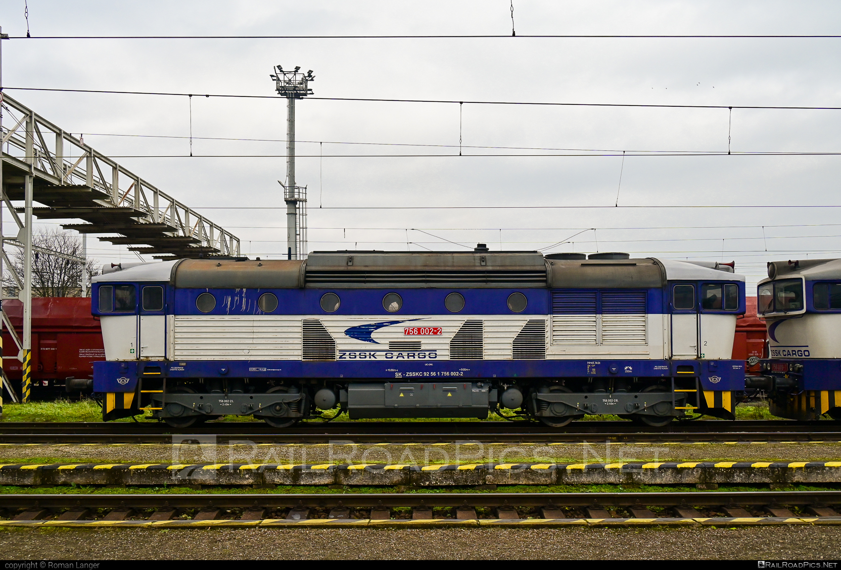 ŽOS Zvolen Class 756 - 756 002-2 operated by Železničná Spoločnost' Cargo Slovakia a.s. #ZeleznicnaSpolocnostCargoSlovakia #brejlovec #okuliarnik #zoszvolen #zoszvolen756 #zsskc756 #zsskcargo #zsskcclass756