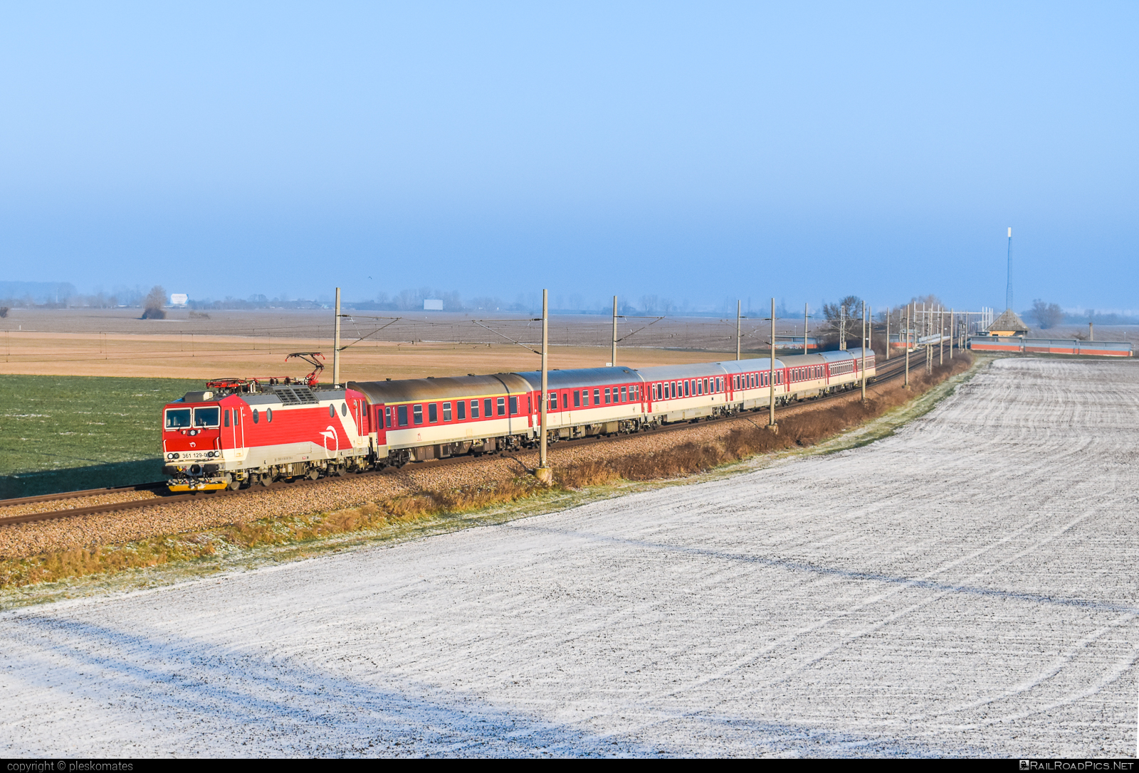 ŽOS Vrútky Class 361.1 - 361 129-0 operated by Železničná Spoločnost' Slovensko, a.s. #ZeleznicnaSpolocnostSlovensko #locomotive361 #locomotive3611 #zosvrutky #zssk