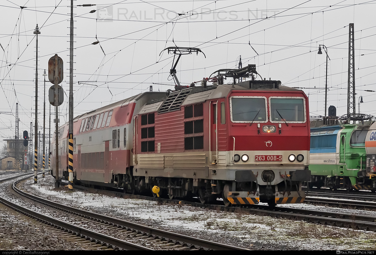 Škoda 70E - 263 008-5 operated by Železničná Spoločnost' Slovensko, a.s. #ZeleznicnaSpolocnostSlovensko #locomotive263 #princezna #skoda #skoda70e #zssk