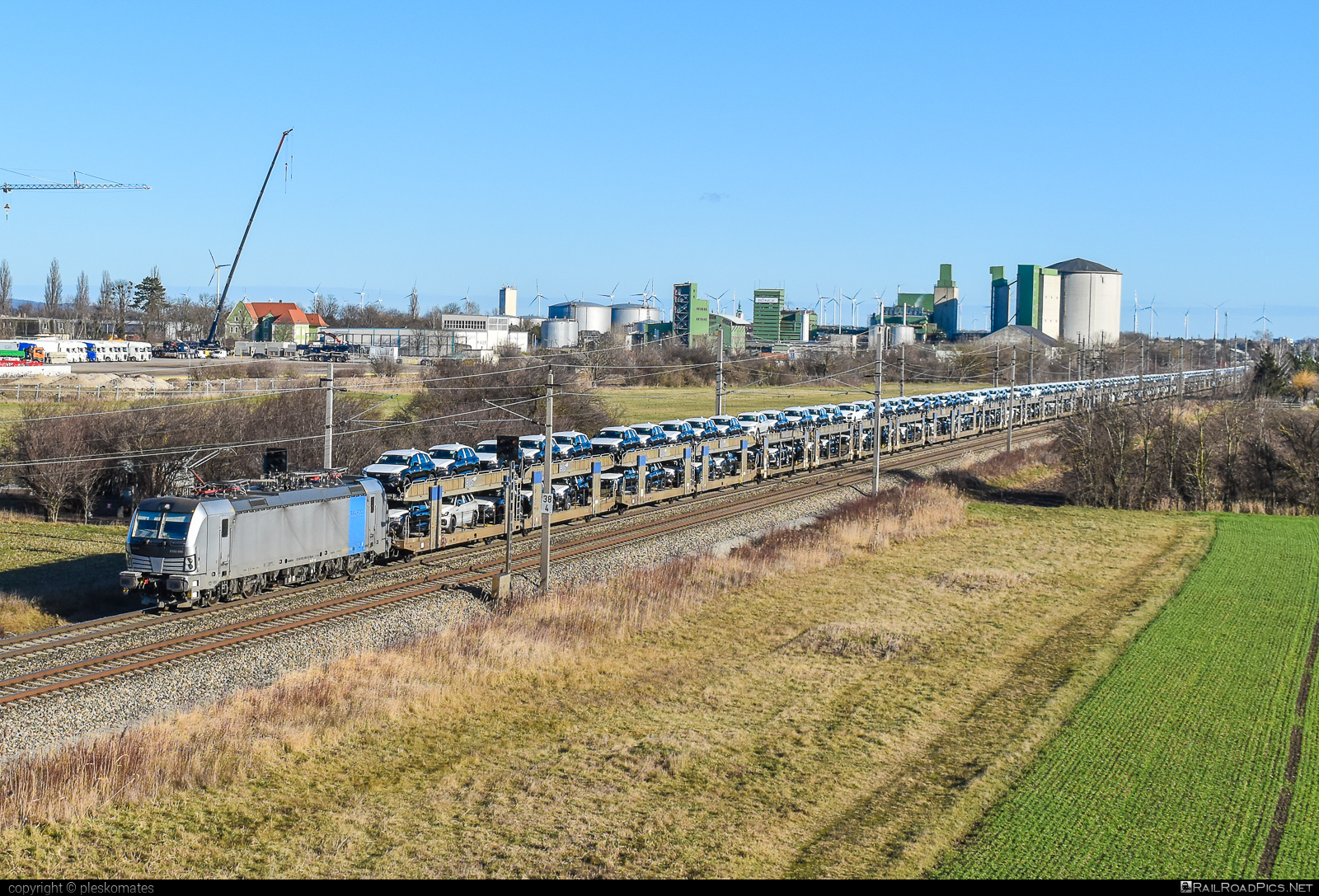 Siemens Vectron MS - 193 096-5 operated by Retrack GmbH & Co. KG #carcarrierwagon #railpool #railpoolgmbh #retrack #retrackgmbh #siemens #siemensVectron #siemensVectronMS #vectron #vectronMS