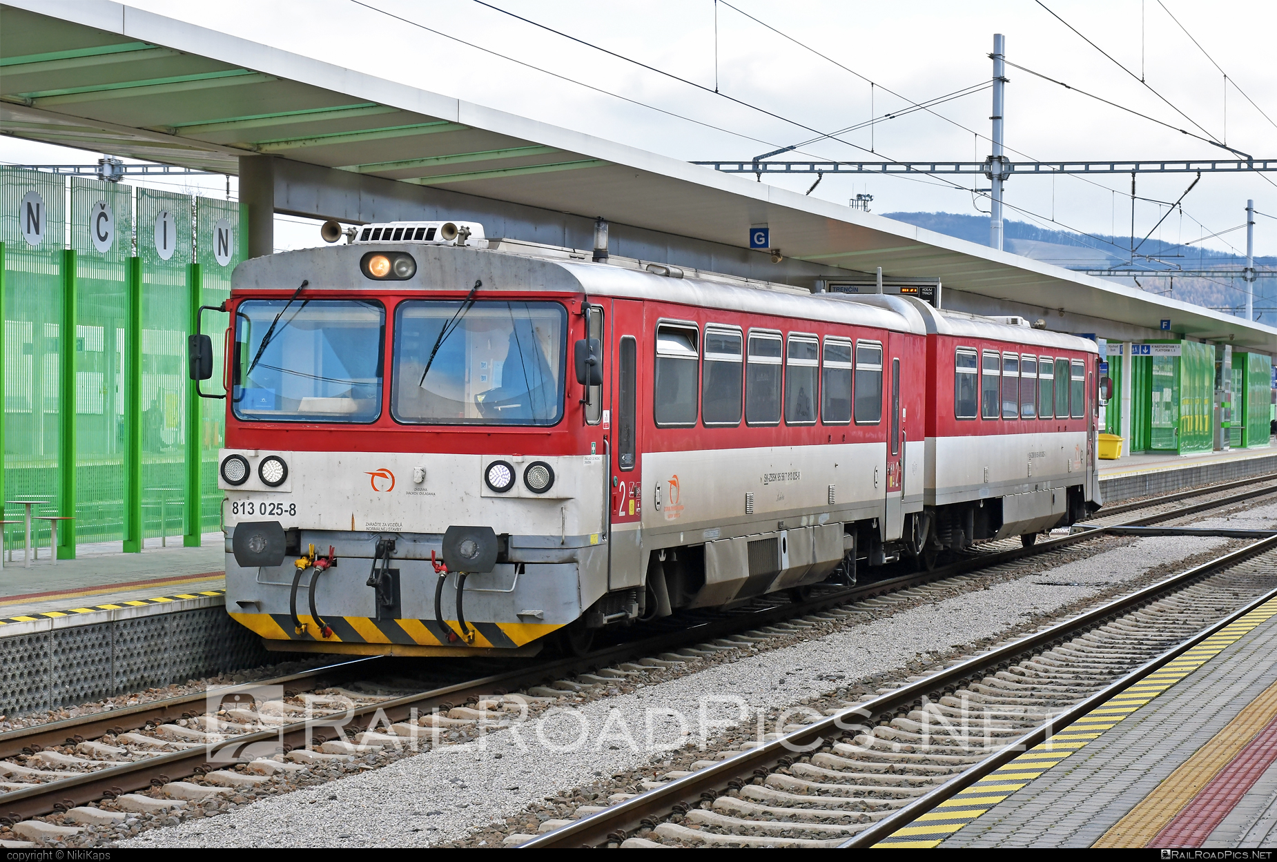 ŽOS Zvolen Class 813.0/913.0 - 813 025-8 operated by Železničná Spoločnost' Slovensko, a.s. #ZeleznicnaSpolocnostSlovensko #bageta #zoszvolen #zoszvolen8130 #zoszvolen9130 #zssk