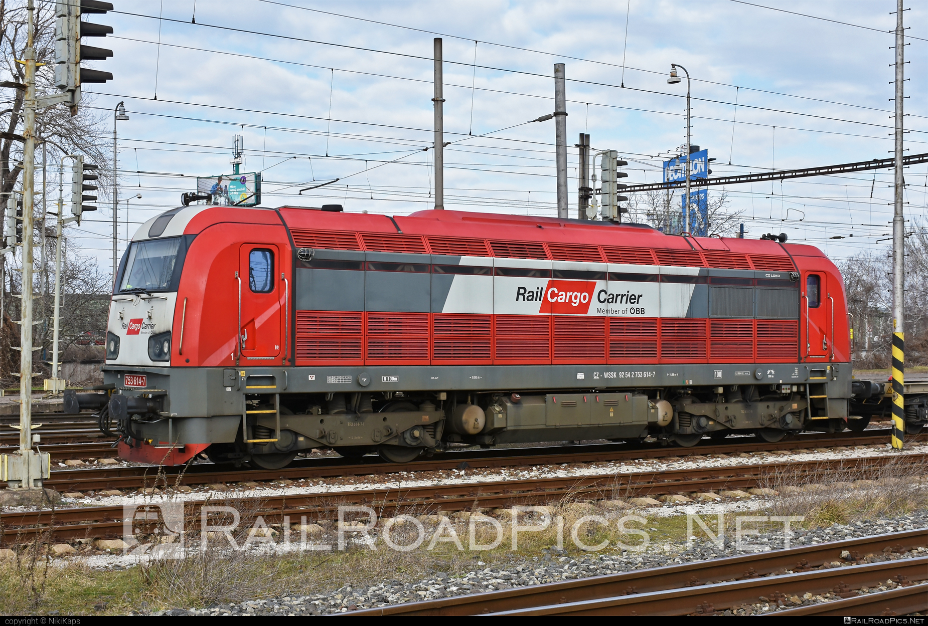 CZ LOKO EffiLiner 1600 - 753 614-7 operated by Rail Cargo Carrier – Slovakia s.r.o. #bizon #czloko #effiliner #effiliner1600 #wssk