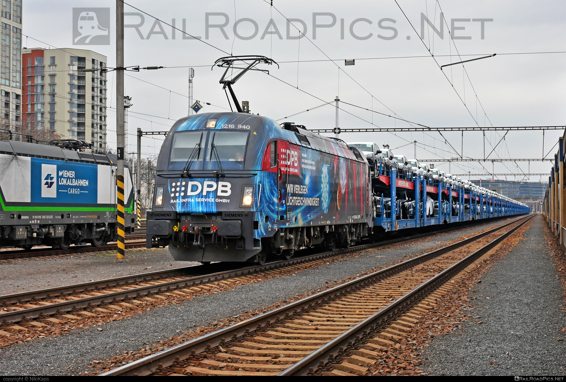 Siemens ES 64 U4 - 1216 940 operated by DPB Rail Infra Service GmbH #carcarrierwagon #dpb #dpbRailInfraService #dpbRailInfraServiceGmbh #es64 #es64u4 #eurosprinter #siemens #siemensEs64 #siemensEs64u4 #siemenstaurus #taurus #tauruslocomotive