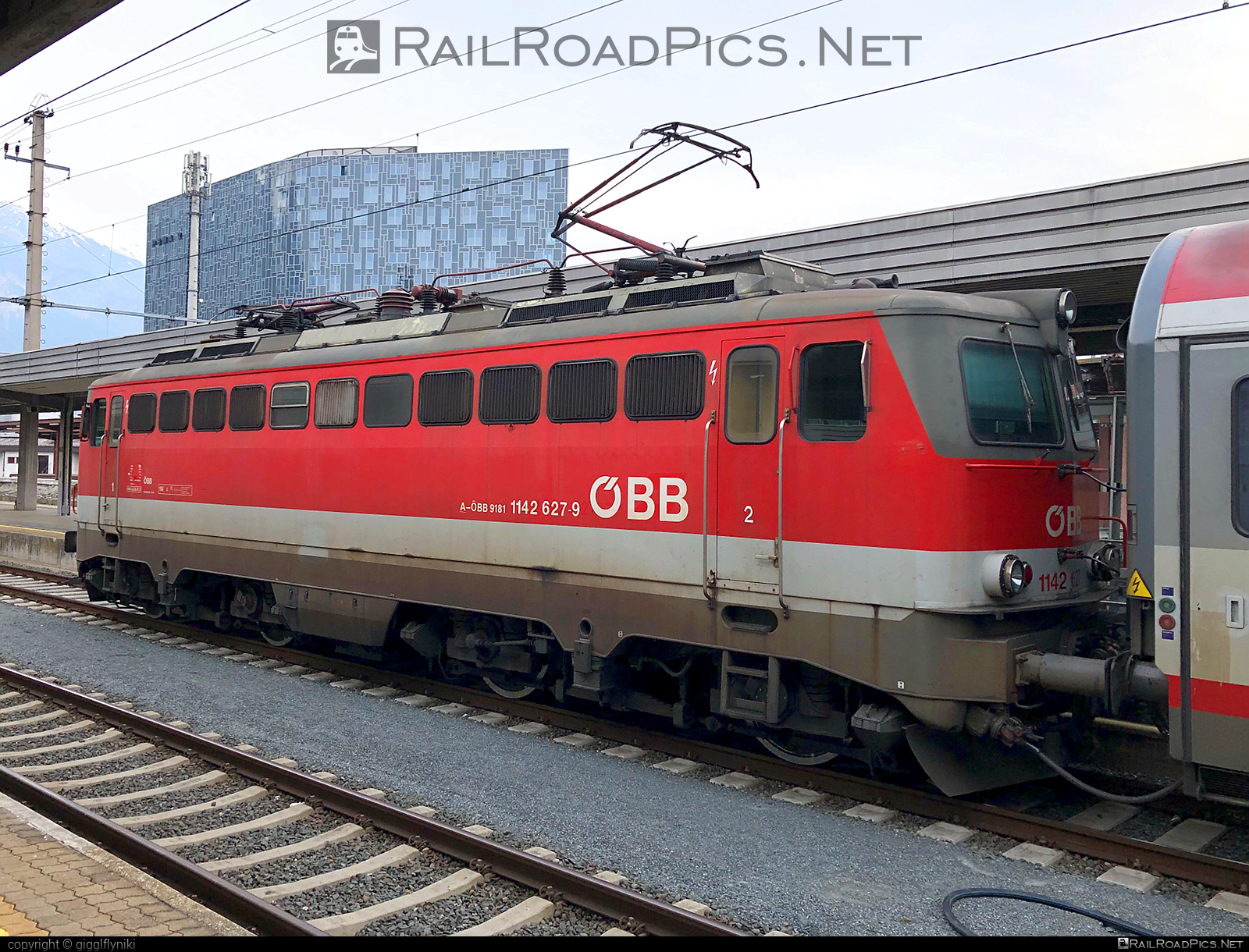 SGP 1142 - 1142 627 operated by Österreichische Bundesbahnen #obb #obb1142 #obbClass1142 #osterreichischebundesbahnen #sgp #sgp1142 #simmeringgrazpauker