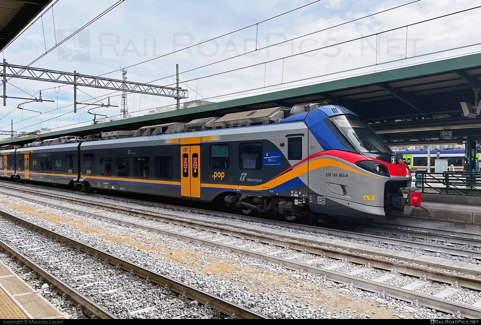 Alstom Coradia Stream ”Pop” - ETR 104 085-A operated by Trenitalia S.p.A. #alstom #alstomCoradia #coradia #coradiaStream #coradiaStreamPop #ferroviedellostato #fs #fsitaliane #pop #trenitalia #trenitaliaspa