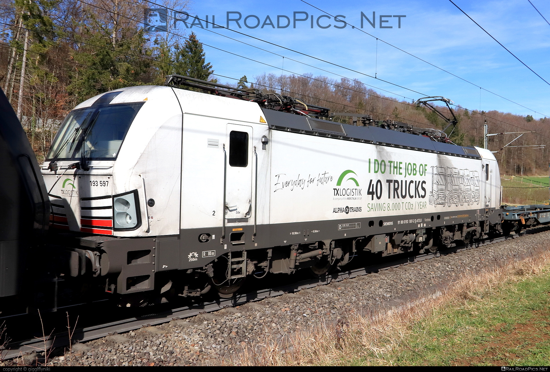 Siemens Vectron MS - 193 597 operated by TXLogistik #alphatrainsluxembourg #siemens #siemensVectron #siemensVectronMS #txlogistik #vectron #vectronMS