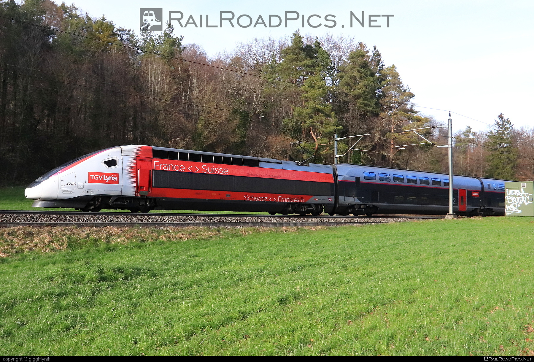 Alstom Avelia Euroduplex - 310 035 operated by SNCF Voyageurs #alstom #aveliaeuroduplex #euroduplex #sncf #sncfVoyageurs #sncfvoyageurs #tgv #tgveuroduplex #tgvlyria