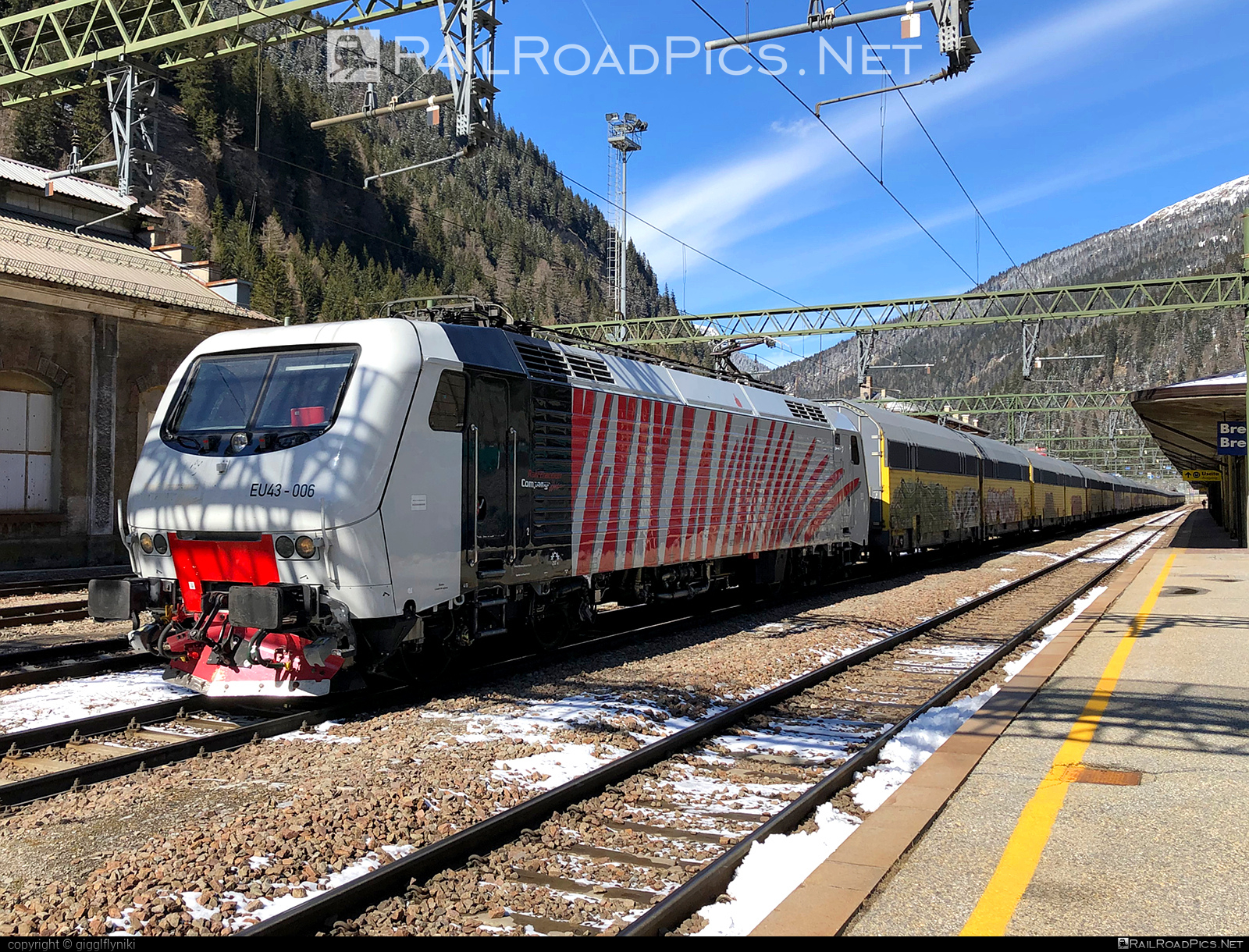 FS Class E.412 - EU43-006 operated by Lokomotion Gesellschaft für Schienentraktion mbH #LokomotionGesellschaftFurSchienentraktion #RailTractionCompany #e412 #fsClassE412 #lokomotion #rtc