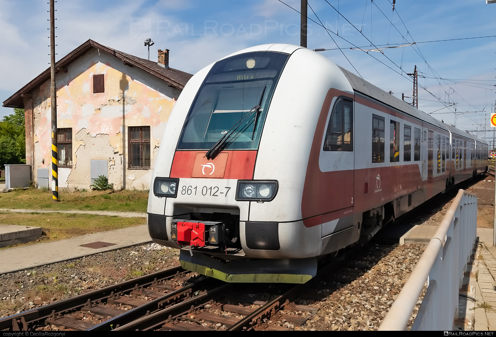 ŽOS Vrútky Class 861.0 - 861 012-07 operated by Železničná Spoločnost' Slovensko, a.s. #ZeleznicnaSpolocnostSlovensko #dunihlav #husenica #zosvrutky #zosvrutky861 #zosvrutky8610 #zssk #zssk861 #zssk8610