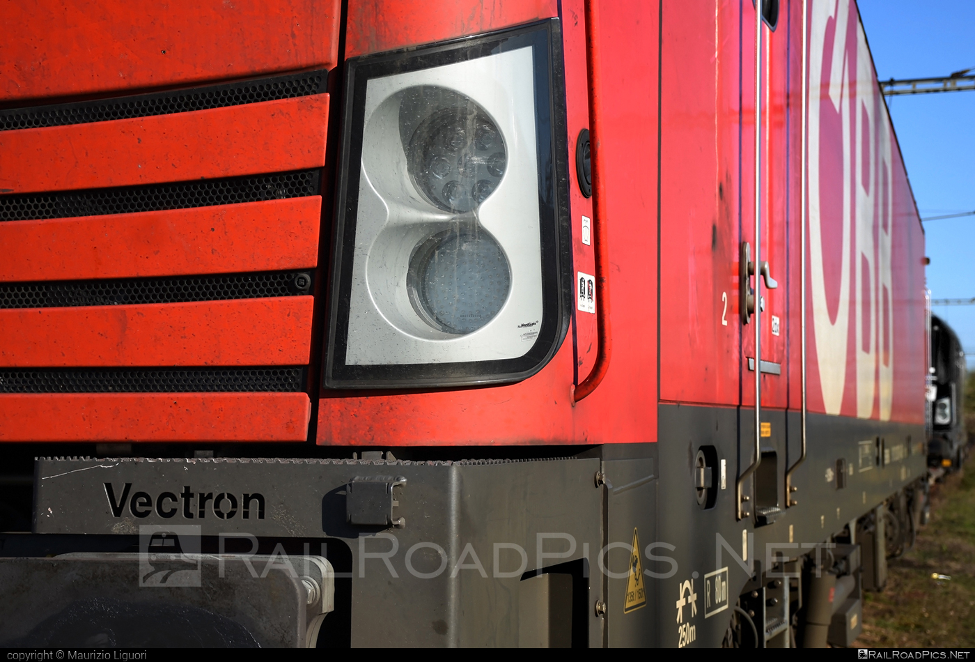 Siemens Vectron MS - 1293 016 operated by Rail Cargo Carrier – Italy s.r.l #obb #osterreichischebundesbahnen #rccit #siemens #siemensvectron #siemensvectronms #vectron #vectronms