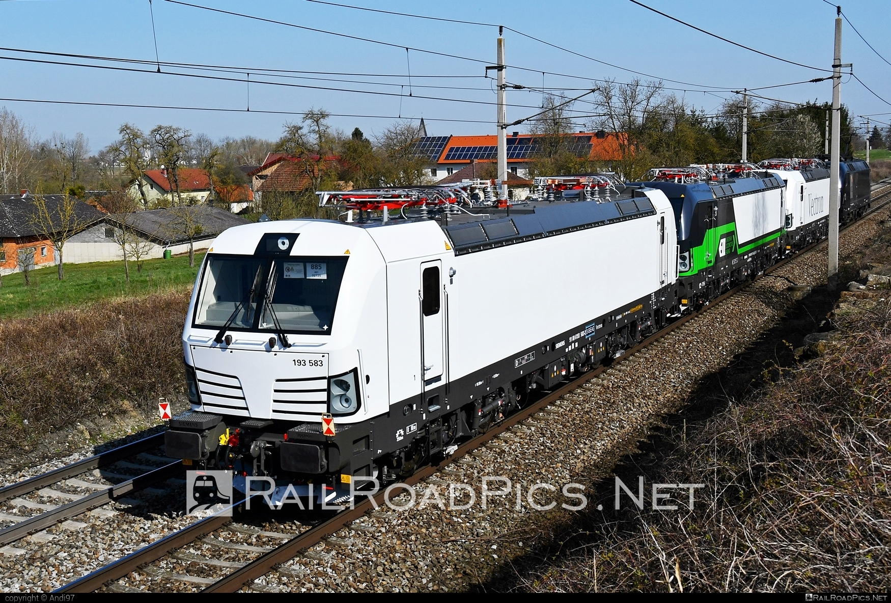 Siemens Vectron MS - 193 583 operated by Captrain Deutschland GmbH #SiemensMobility #SiemensMobilityGmbH #captrain #captrainDeutschland #captrainDeutschlandGmbH #ctd #siemens #siemensVectron #siemensVectronMS #vectron #vectronMS