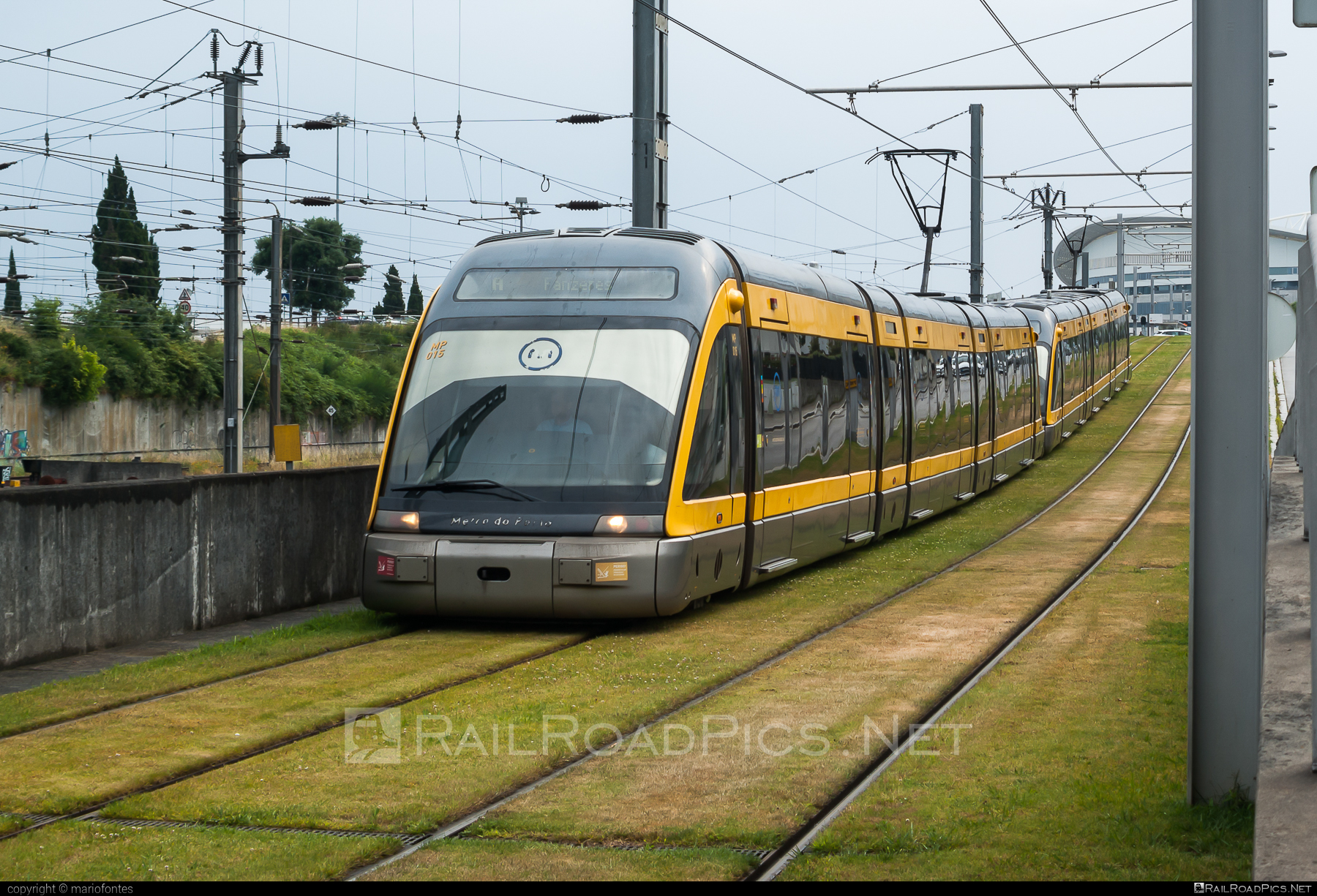 Bombardier Flexity Outlook (Porto Eurotram) - MP015 operated by Metro do Porto #bombardier #bombardierFlexity #eurotram #flexityOutlook #flexityOutlookE #metroDoPorto #tram