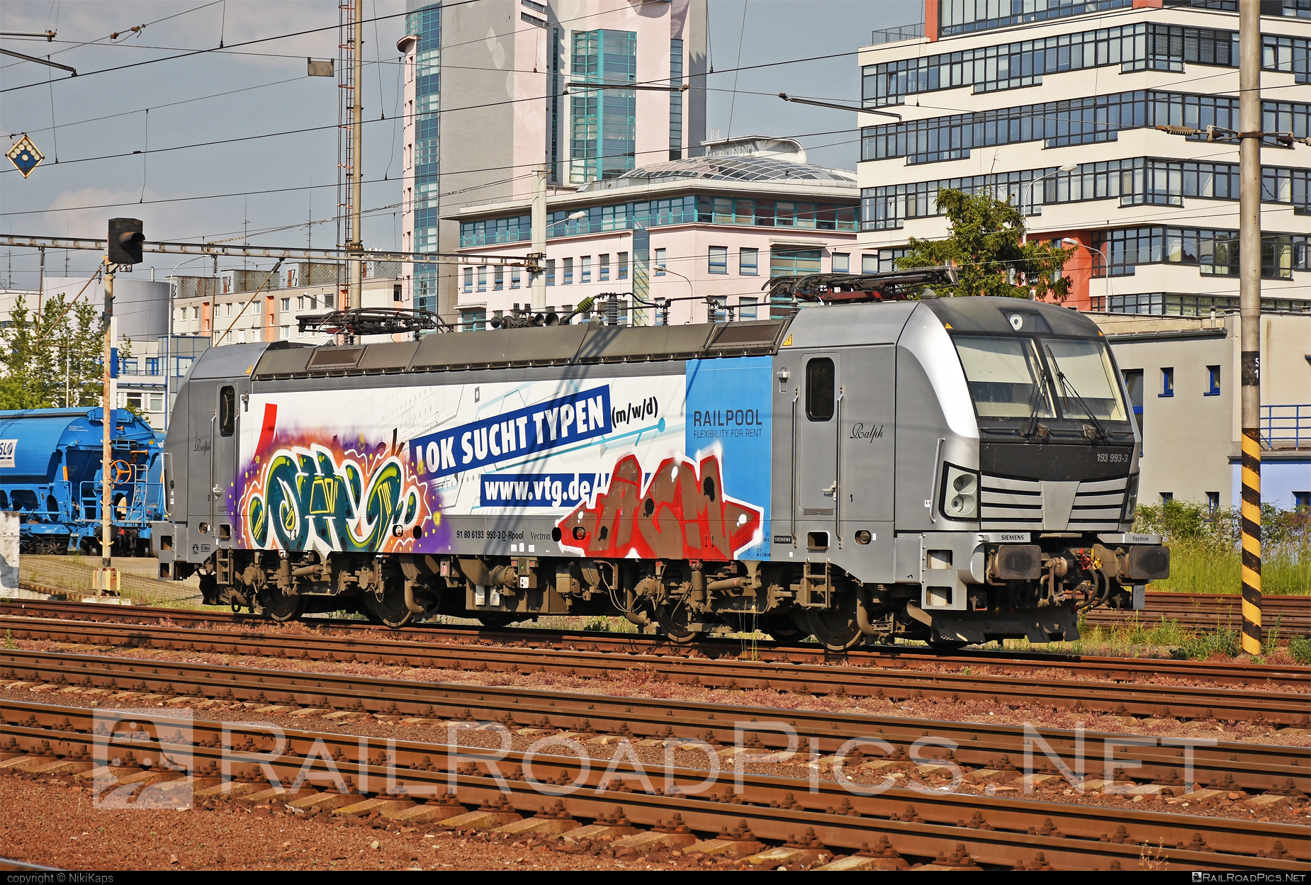 Siemens Vectron AC - 193 993-3 operated by Retrack GmbH & Co. KG #graffiti #railpool #railpoolgmbh #retrack #retrackgmbh #siemens #siemensVectron #siemensVectronAC #vectron #vectronAC