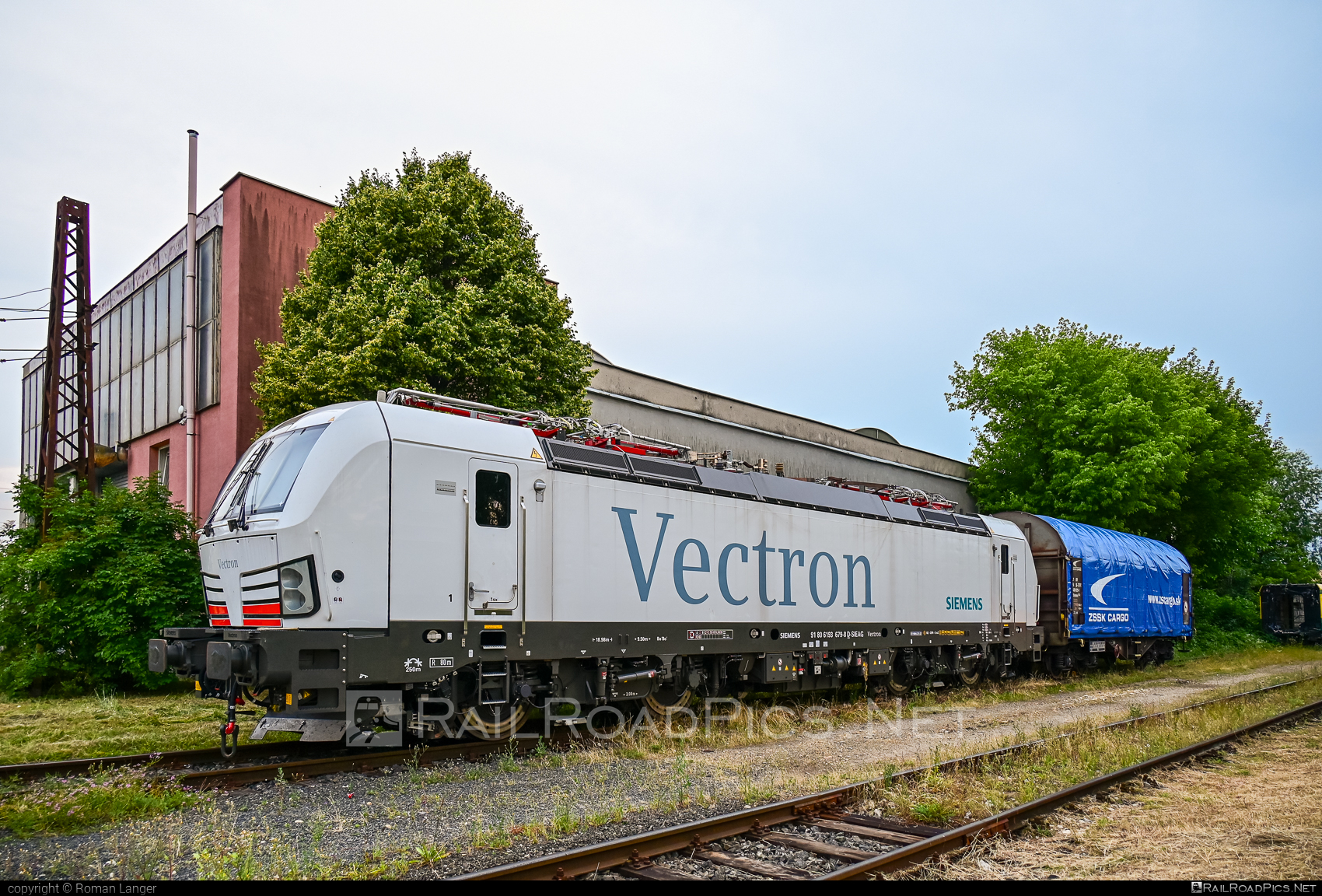 Siemens Vectron MS - 193 679-8 operated by Siemens Mobility GmbH #SiemensMobility #SiemensMobilityGmbH #siemens #siemensVectron #siemensVectronMS #vectron #vectronMS