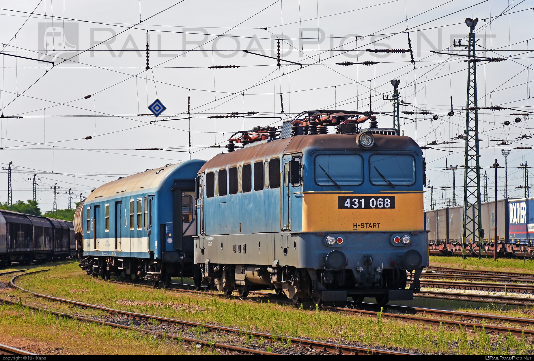 Ganz-MÁVAG VM14-8 - 431 068 operated by MÁV-START ZRt. #ganz43 #ganz431 #ganzmavag #ganzmavag43 #ganzmavag431 #ganzmavagvm148 #mav #mavstart #mavstartzrt #v43locomotive