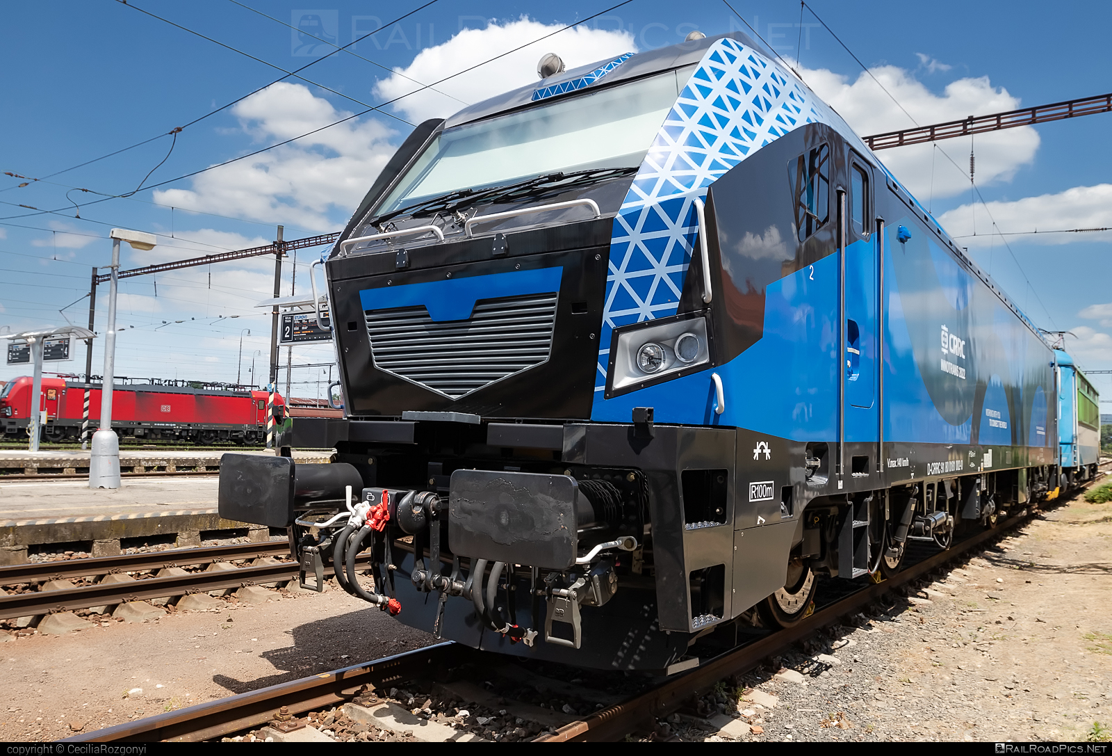 CRRC ZELC Bison 181 002 0 Operated By Rail Cargo Hungaria ZRt Taken CRRC ZELC Bison 181 002 0 Operated By Rail Cargo Hungaria ZRt Taken
