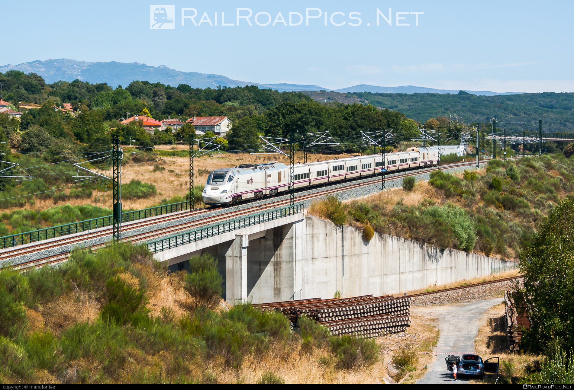 Renfe Class 730 - 075 operated by Renfe Viajeros, S.A. #bridge #renfe #renfeClass730 #renfeViajeros #renfeViajerosSA