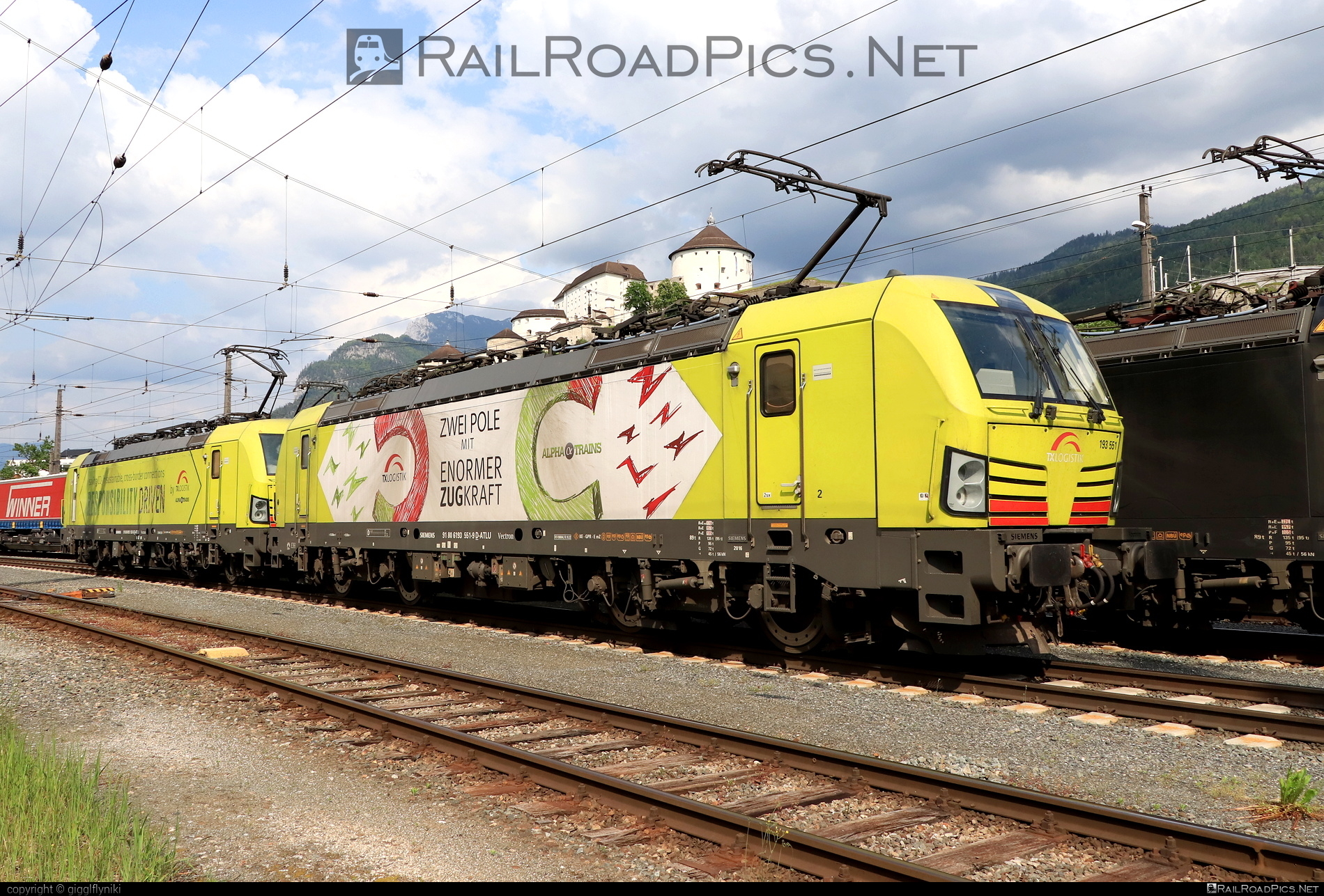 Siemens Vectron MS - 193 551 operated by TXLogistik #alphatrainsluxembourg #siemens #siemensVectron #siemensVectronMS #txlogistik #vectron #vectronMS