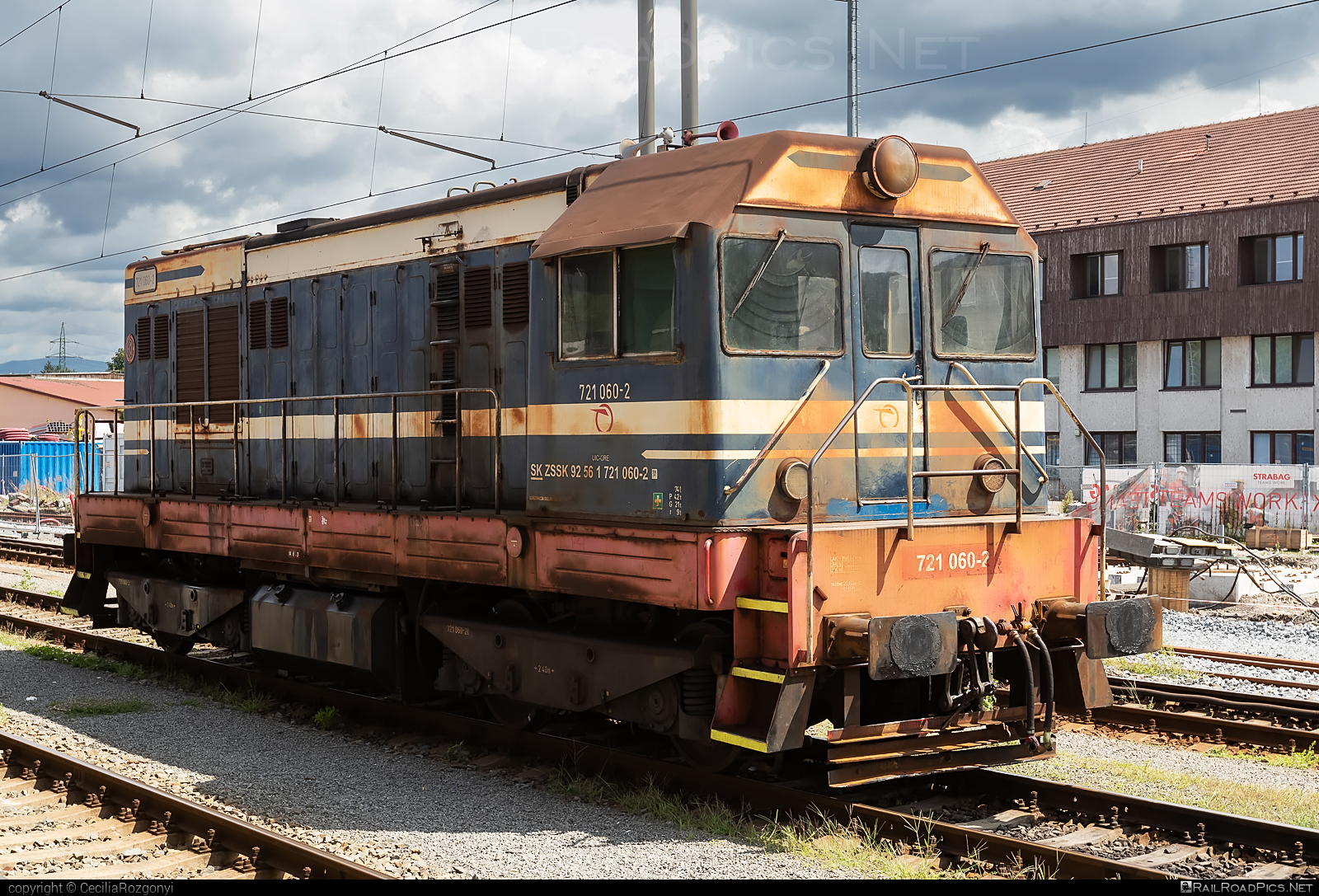 ČKD T 458.1 (721) - 721 060-2 operated by Železničná Spoločnost' Slovensko, a.s. #ZeleznicnaSpolocnostSlovensko #ckd #ckd721 #ckdt4581 #hektor #locomotive721 #locomotivet4581 #velkyhektor #zssk