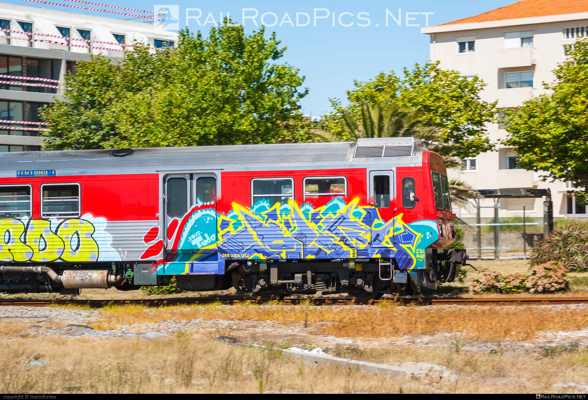 CP Class 9630 - 9636 operated by CP - Comboios de Portugal, E.P.E. #comboiosDePortugal #comboiosDePortugalEPE #cpClass9630 #graffiti