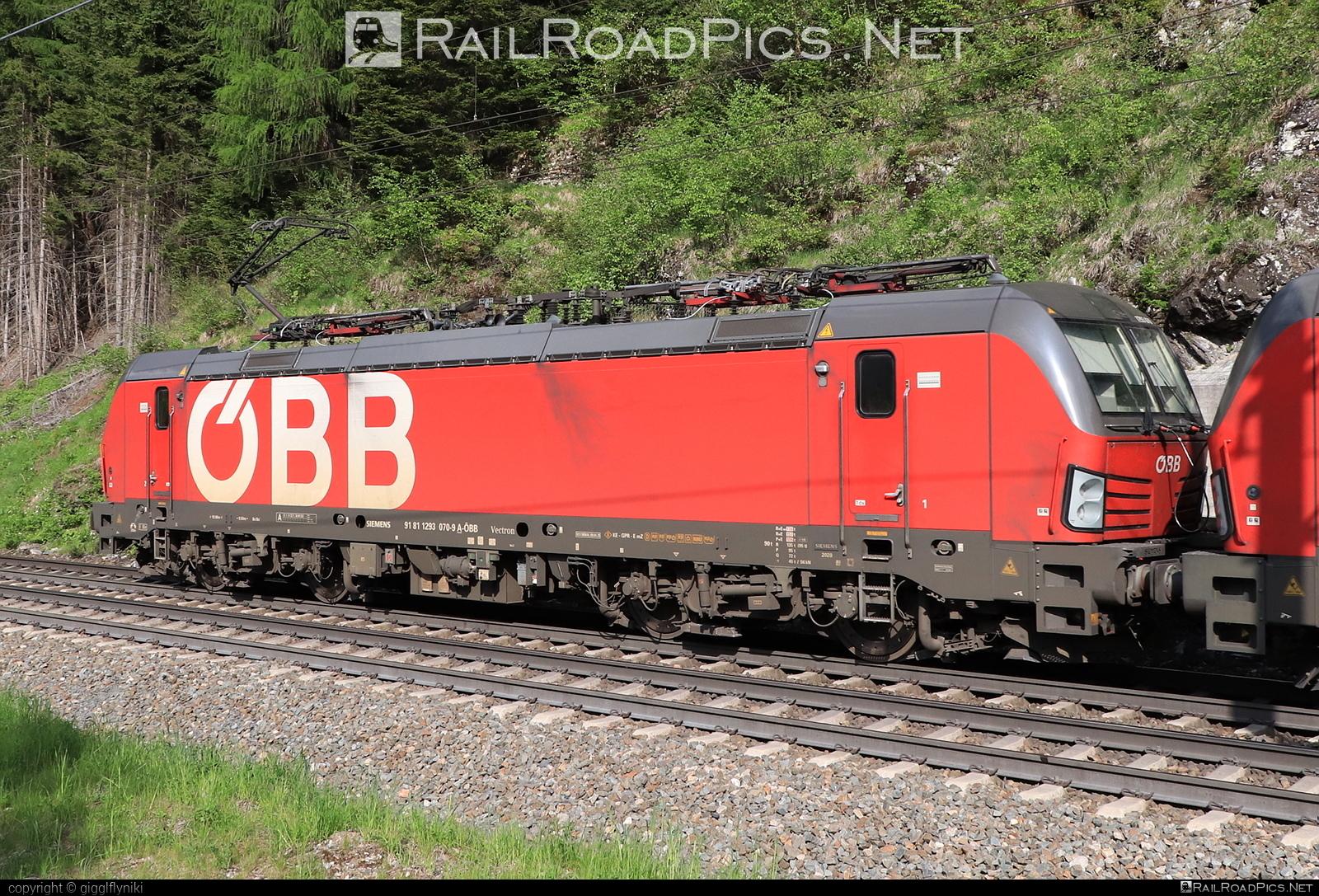 Siemens Vectron MS - 1293 070 operated by Rail Cargo Austria AG #obb #osterreichischebundesbahnen #rcw #siemens #siemensVectron #siemensVectronMS #vectron #vectronMS
