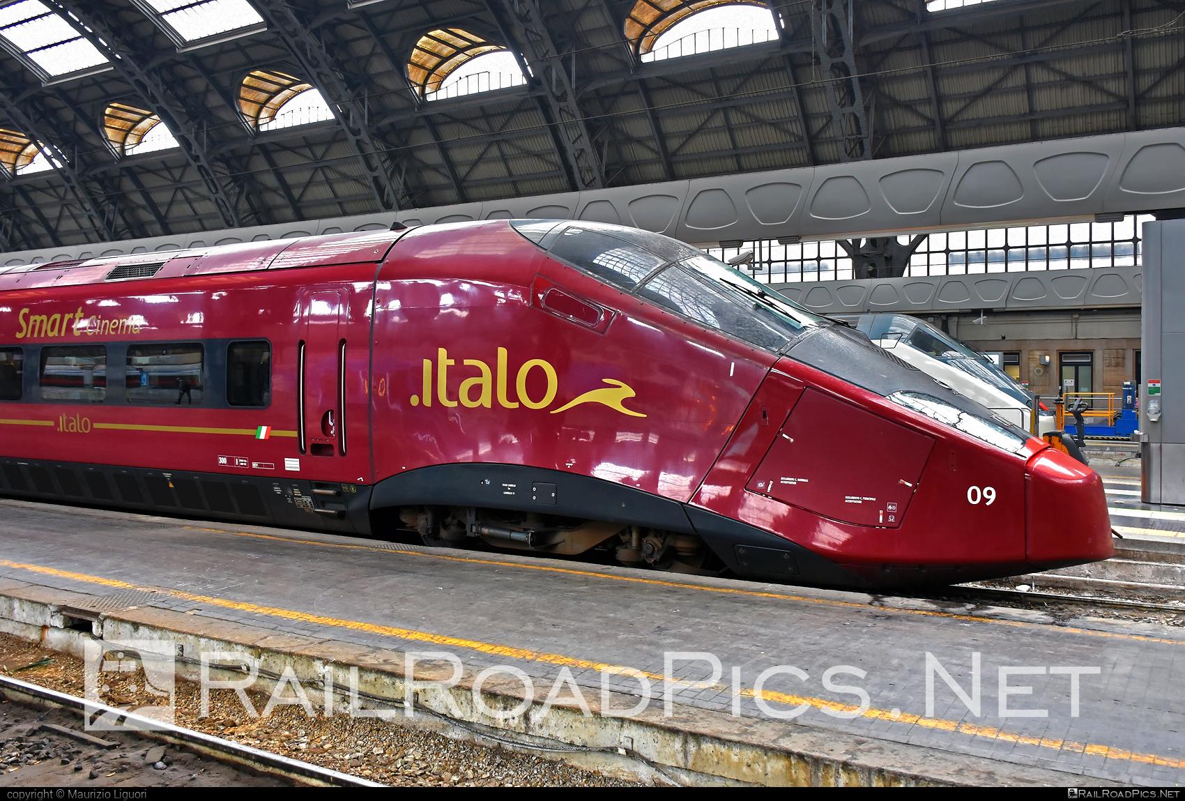 Alstom AGV - 09 operated by Italo S.p.a #NuovoTrasportoViaggiatori #agv #alstom #alstomagv #automotriceaGrandeVitesse #italo #italontv #italotreno #ntv