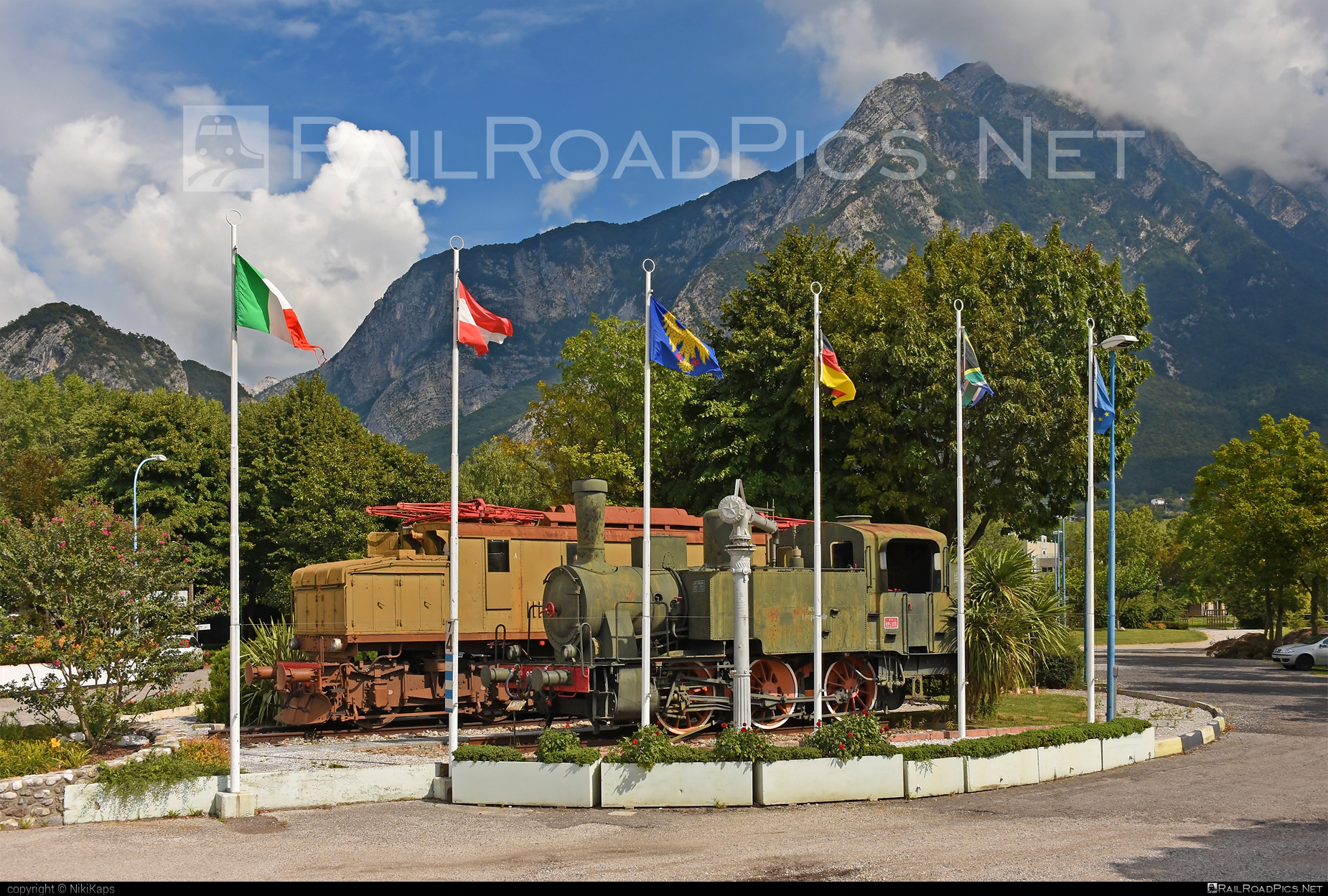 FS Class 835 - 835 069 operated by Ferrovie dello Stato Italiane #FerrovieDelloStatoItaliane #breda #ferroviedellostato #fs #fsClass835 #fsitaliane