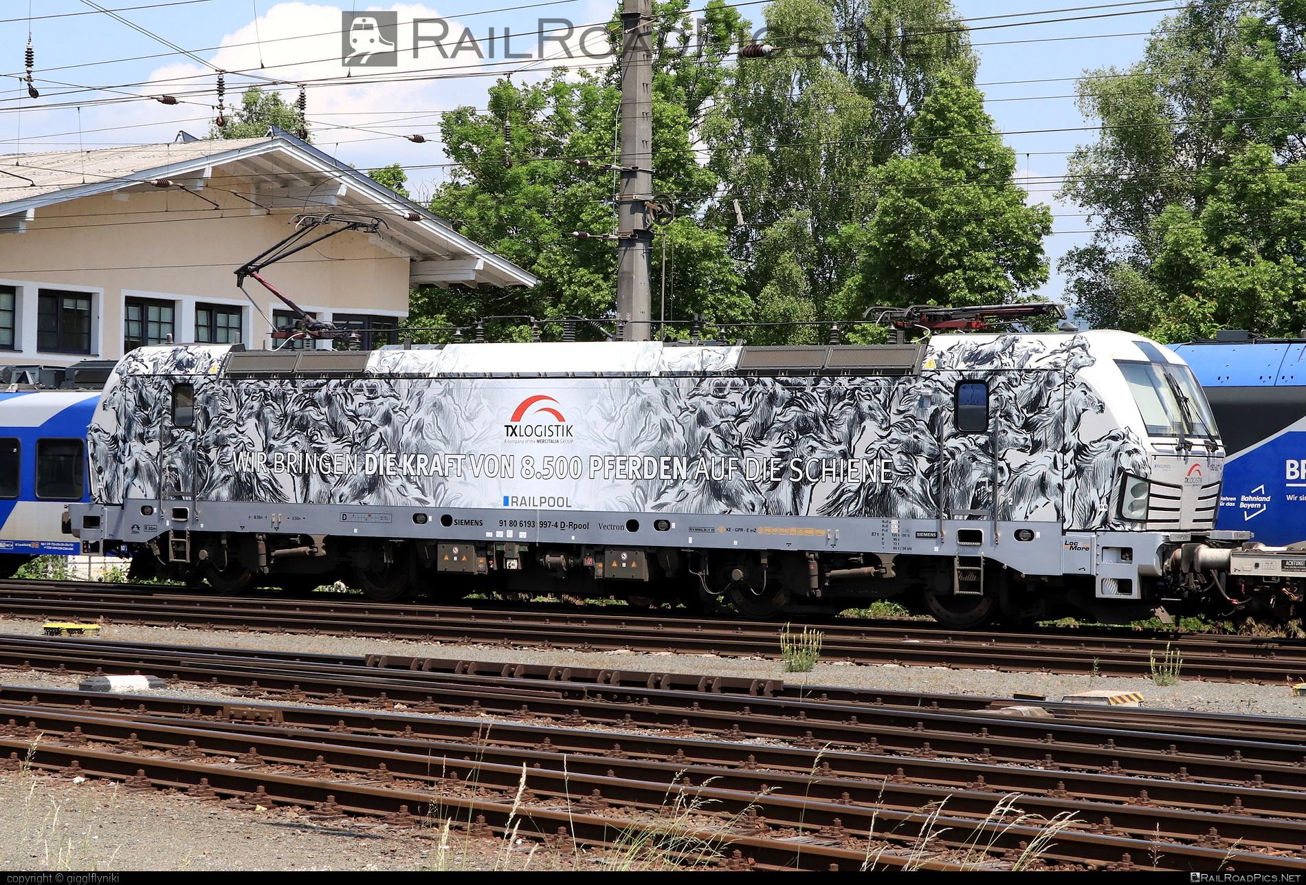 193 997-4 - Siemens Vectron AC operated by TX Logistik AG taken by