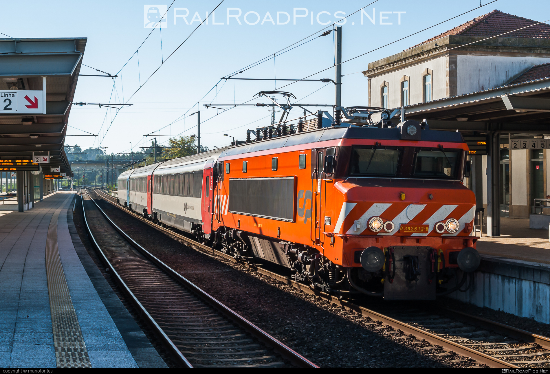 CP Class 2600 - 2612 operated by CP - Comboios de Portugal, E.P.E. #comboiosDePortugal #comboiosDePortugalEPE #cpClass2600 #nezCassee #sncfBB15000