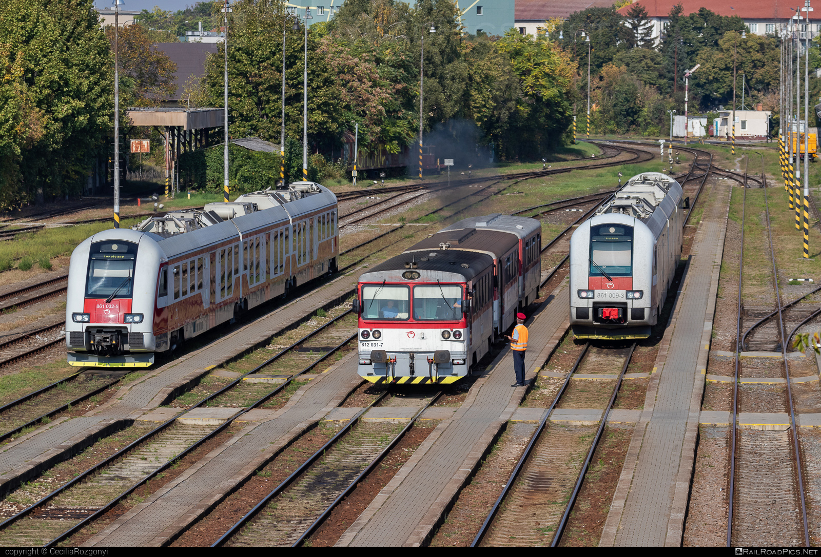 ŽOS Zvolen Class 812 - 812 031-7 operated by Železničná Spoločnost' Slovensko, a.s. #ZeleznicnaSpolocnostSlovensko #zoszvolen #zoszvolen812 #zssk