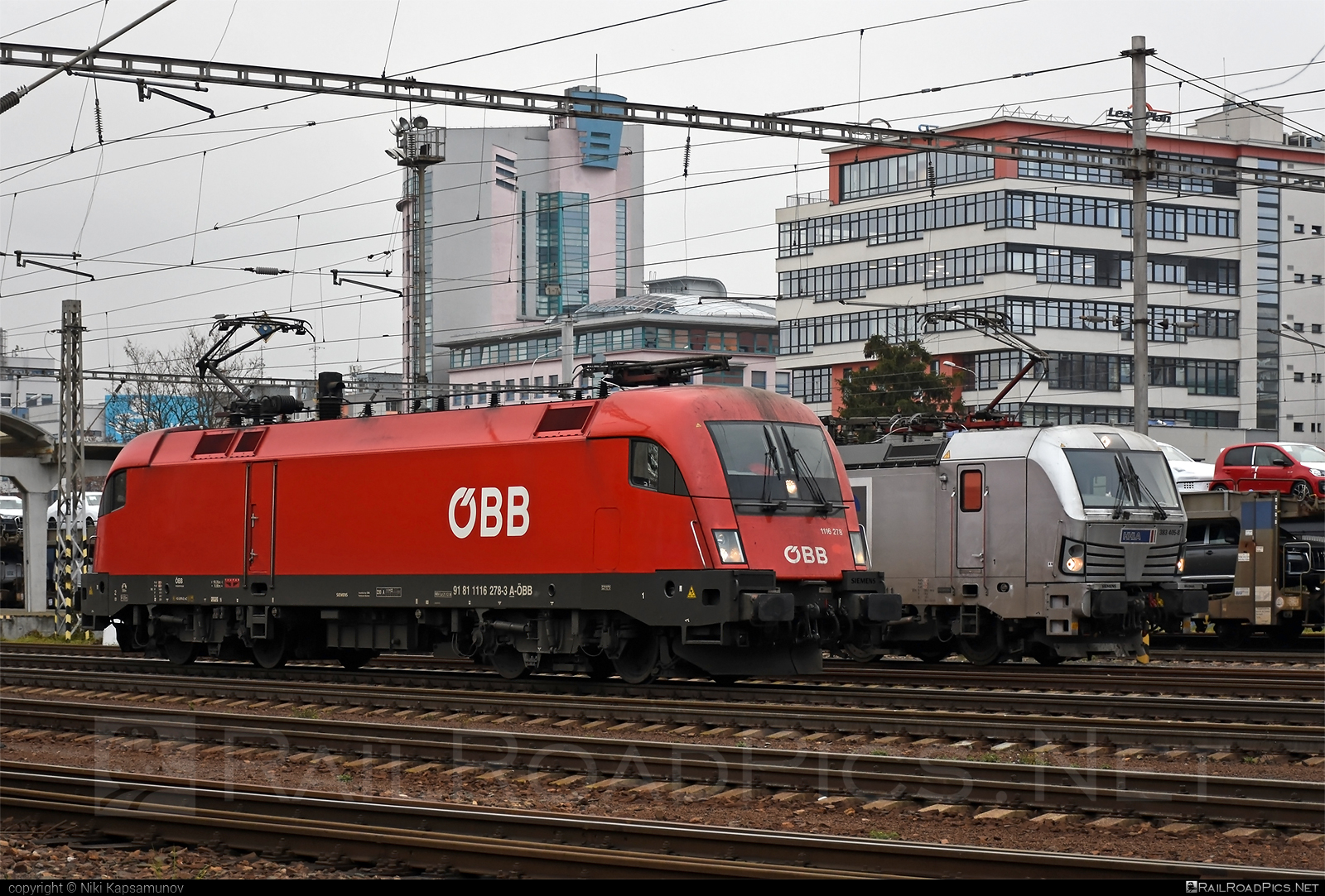 Siemens ES 64 U2 - 1116 278 operated by Rail Cargo Austria AG #es64 #es64u2 #eurosprinter #obb #osterreichischebundesbahnen #rcw #siemens #siemenses64 #siemenses64u2 #siemenstaurus #taurus #tauruslocomotive