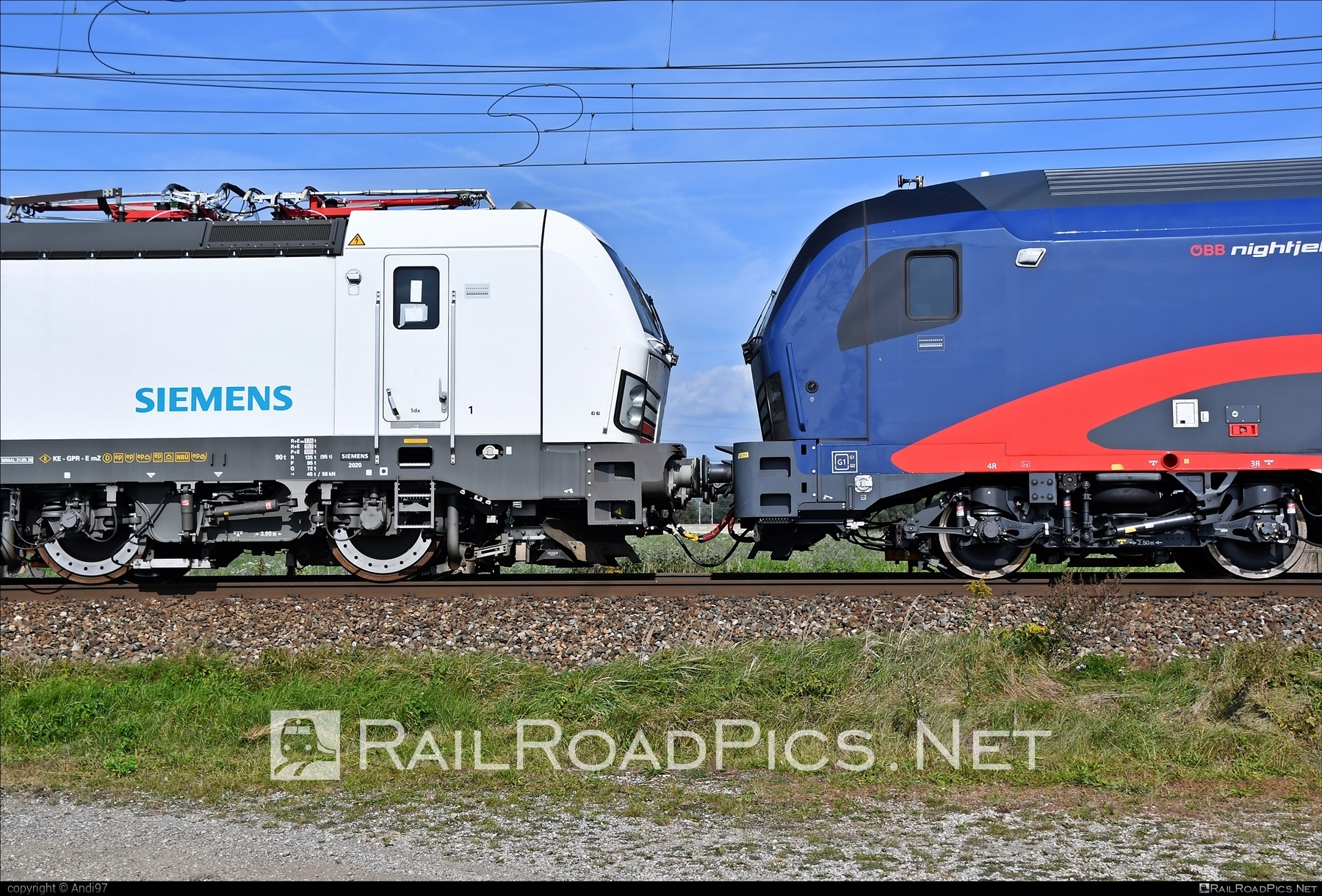 Siemens Vectron MS - 193 483 operated by Siemens Mobility GmbH #SiemensMobility #SiemensMobilityGmbH #nightjet #siemens #siemensVectron #siemensVectronMS #vectron #vectronMS