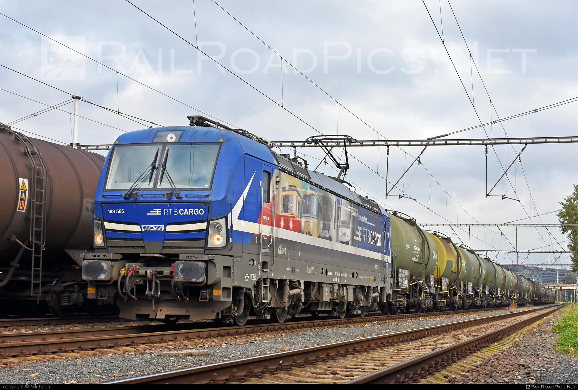 Siemens Vectron MS - 193 565 operated by RTB Cargo GmbH #ell #ellgermany #eloc #europeanlocomotiveleasing #interfracht #kesselwagen #rtb #rtbcargo #siemens #siemensVectron #siemensVectronMS #tankwagon #vectron #vectronMS