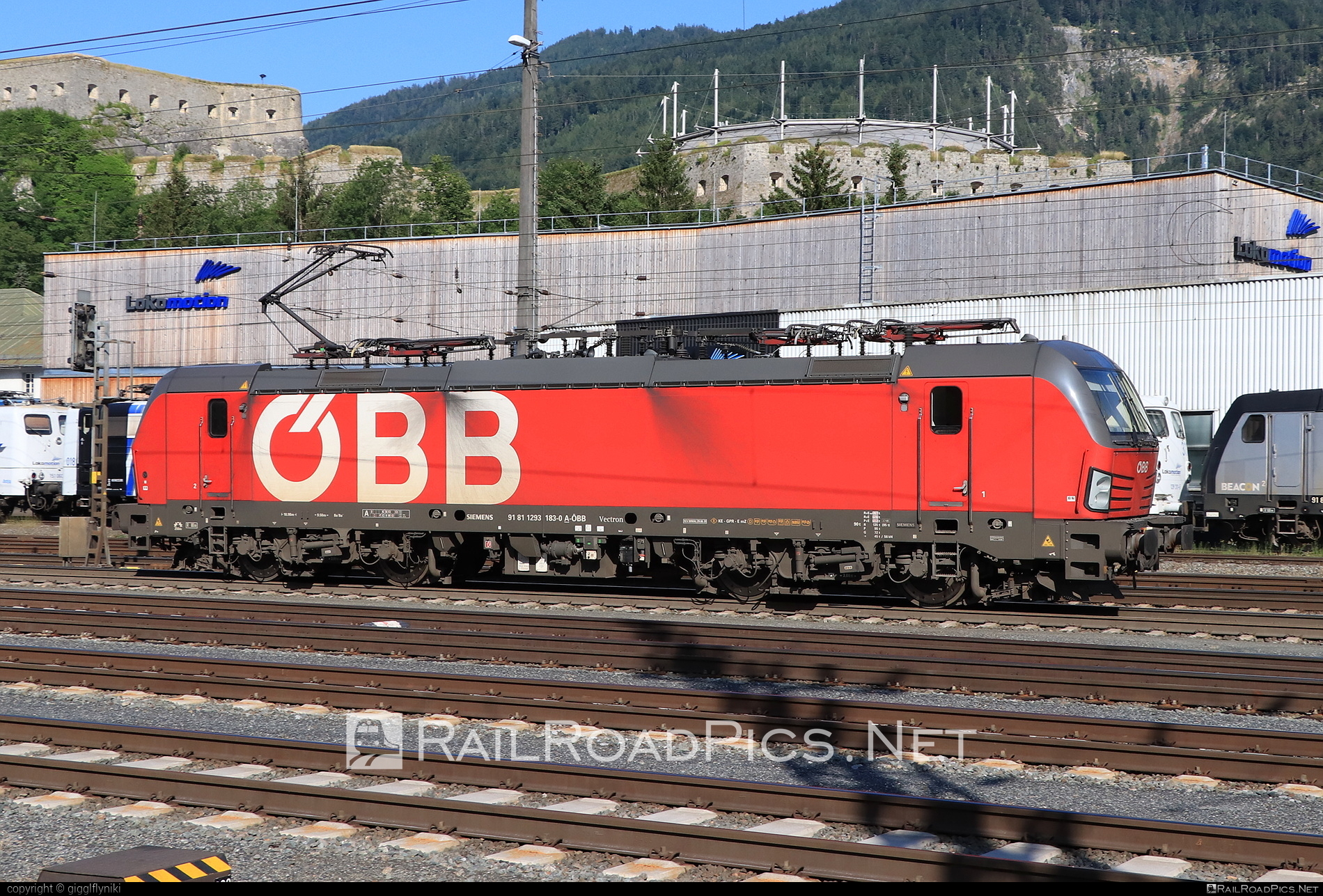 1293 183 - Siemens Vectron MS operated by Rail Cargo Austria AG