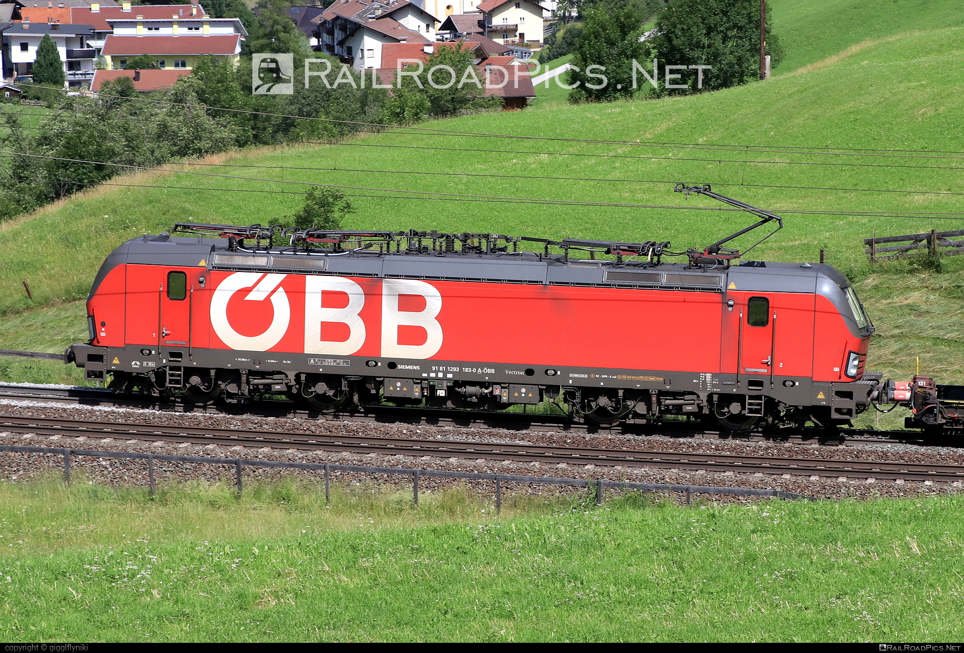 Siemens Vectron MS - 1293 183 operated by Rail Cargo Austria AG #obb #osterreichischebundesbahnen #rcw #siemens #siemensVectron #siemensVectronMS #vectron #vectronMS
