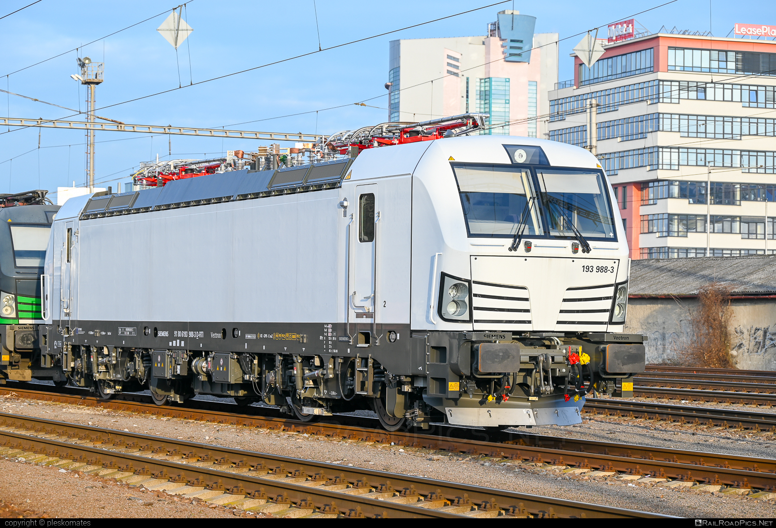 Siemens Vectron MS - 193 988-3 operated by Railtrans International, s.r.o #RailtransInternational #rti #siemens #siemensVectron #siemensVectronMS #vectron #vectronMS
