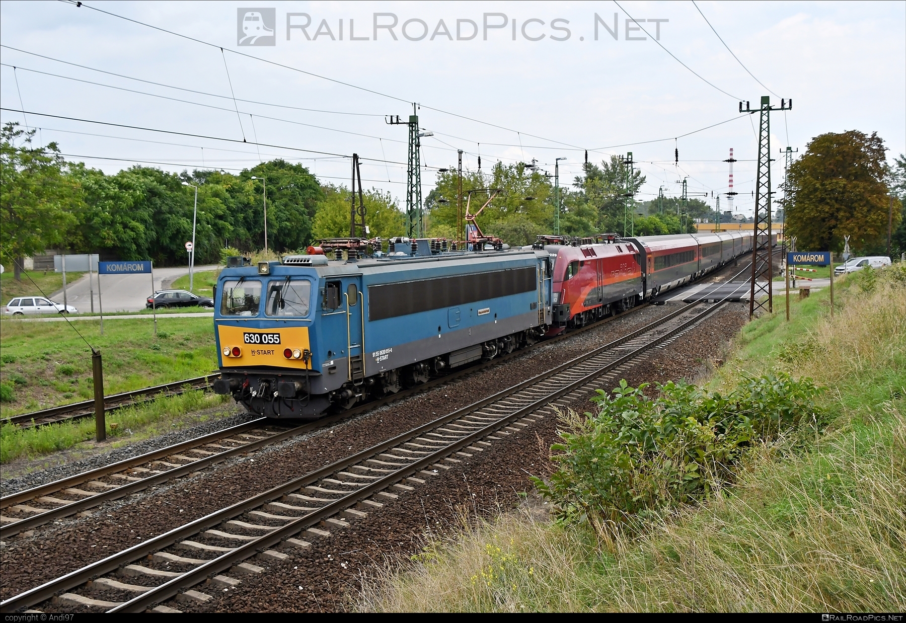 Ganz-MÁVAG VM15-5 - 630 055 operated by Magyar Államvasutak ZRt. #ganz63 #ganz630 #ganzmavag #ganzmavag63 #ganzmavag630 #ganzmavagvm155 #locomotive630 #magyarallamvasutak #magyarallamvasutakzrt #mav #mavstart #mavstartzrt #railjet #v63locomotive