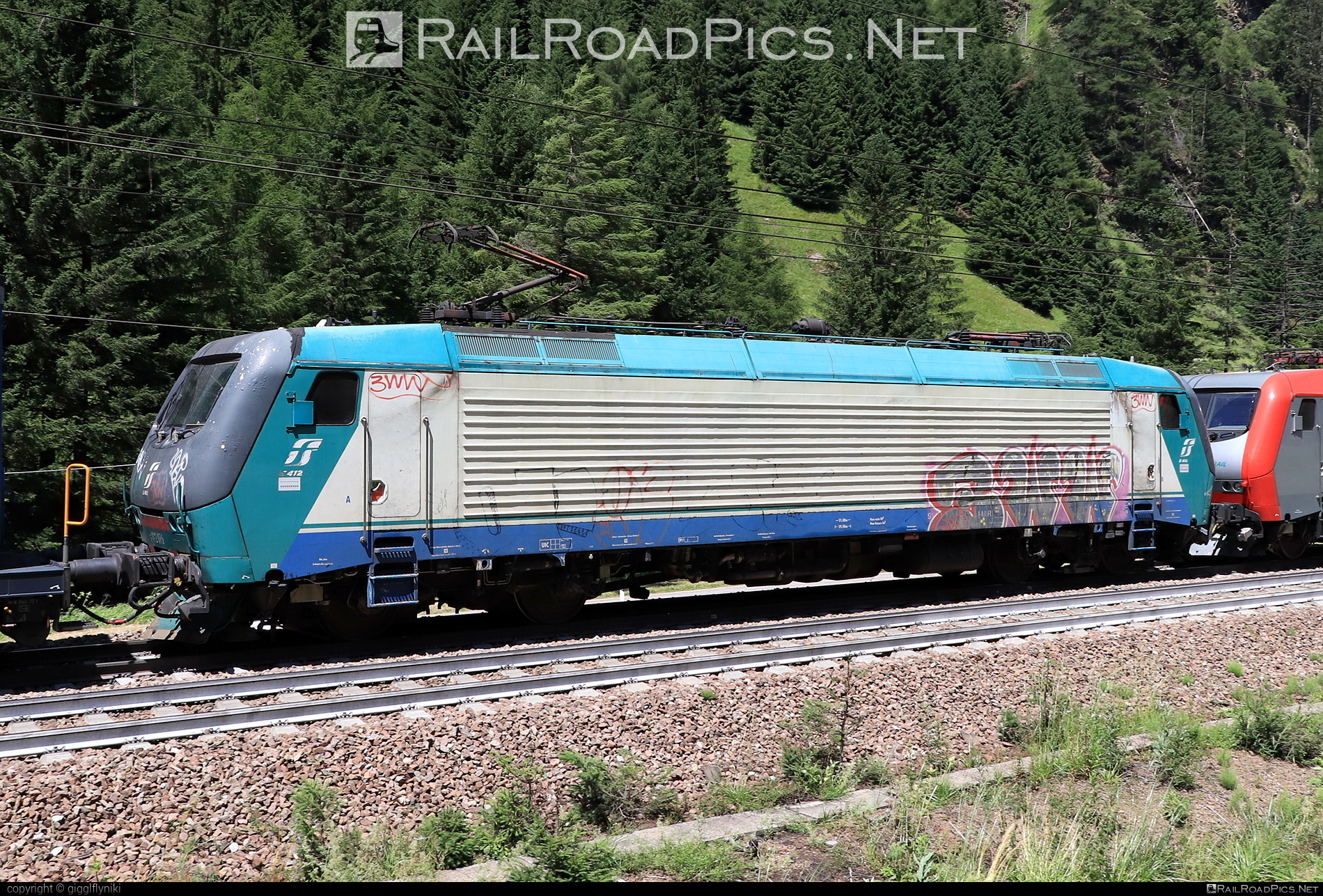 FS Class E.412 - E412 015 operated by Mercitalia Rail S.r.l. #e412 #ferroviedellostato #fs #fsClassE412 #fsitaliane #graffiti #mercitalia