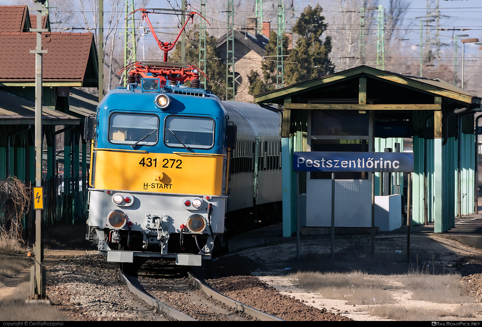 Ganz-MÁVAG VM14-20 - 431 272 operated by MÁV-START ZRt. #ganz43 #ganz431 #ganzmavag #ganzmavag43 #ganzmavag431 #ganzmavagvm1420 #mav #mavstart #mavstartzrt #v43locomotive