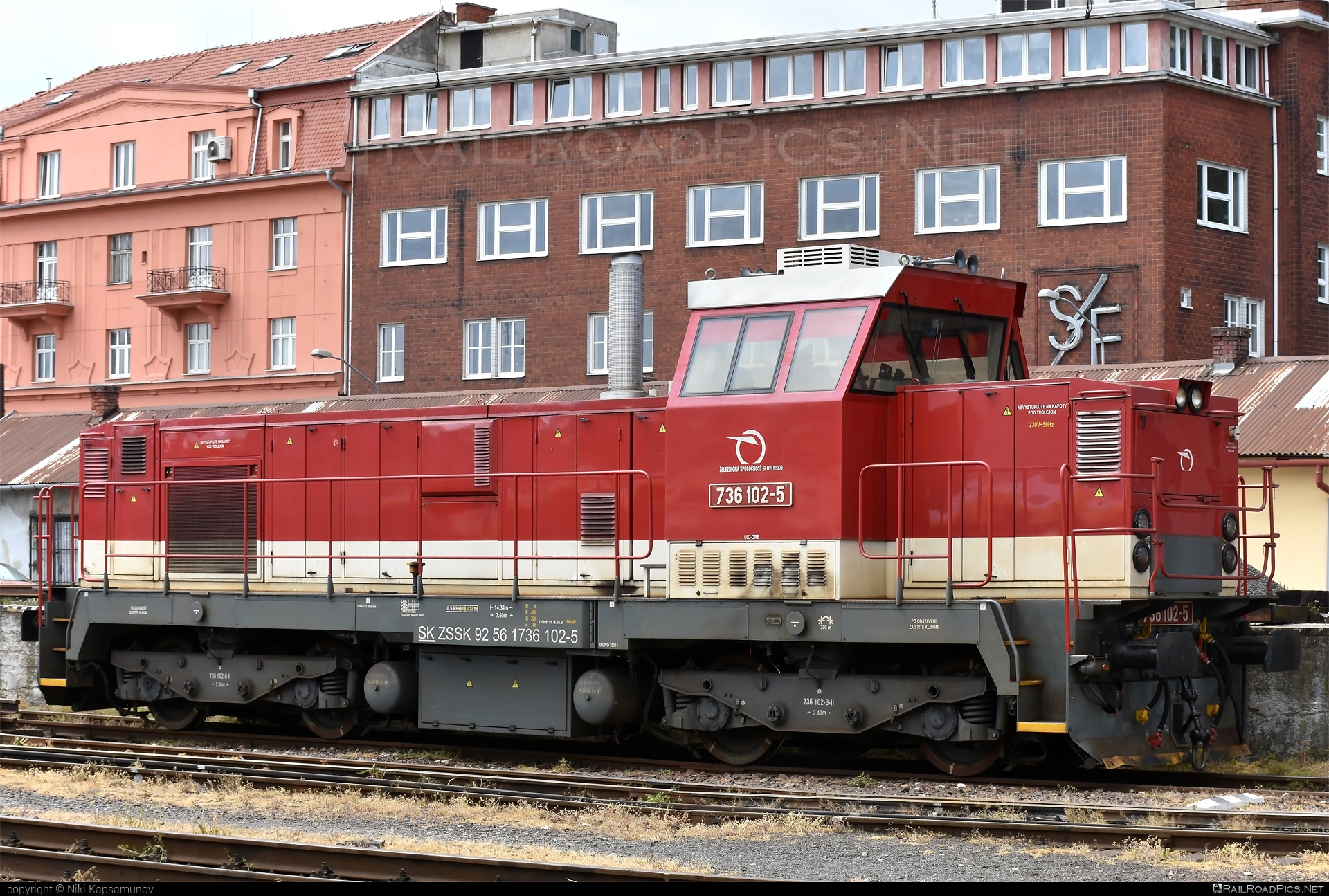 ŽOS Zvolen Class 736 - 736 102-5 operated by Železničná Spoločnost' Slovensko, a.s. #ZeleznicnaSpolocnostSlovensko #locomotive736 #zoszvolen #zoszvolen736 #zssk