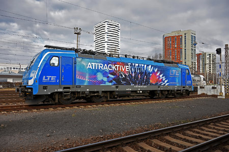 Album 'Locomotives as billboards' by Niki Kapsamunov
