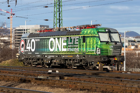 Siemens Vectron MS - 193 957-8 operated by LTE Logistik und Transport GmbH