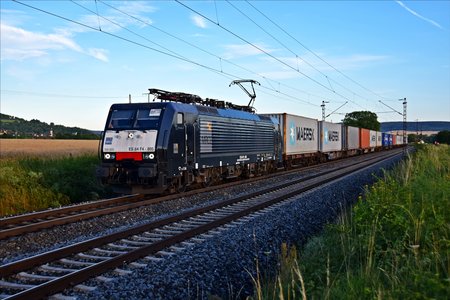 Siemens ES 64 F4 - 189 805 operated by Mitteldeuche Esenbahn Verkehrsgesellschaft mbH