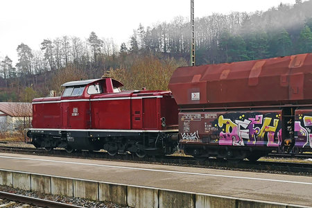 MaK V 100.20 - 212 089-7 operated by BKE Eisenbahn-Service GmbH