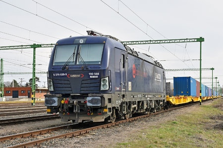 Siemens Vectron MS - 5 370 038-9 operated by Bahnoperator Polska sp. z o.o.