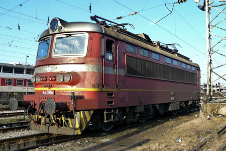 Škoda 68E - 44 095.8 operated by Chemin de fer de l'Etat bulgare - Bulgarski Durzhavni Zheleznitsi